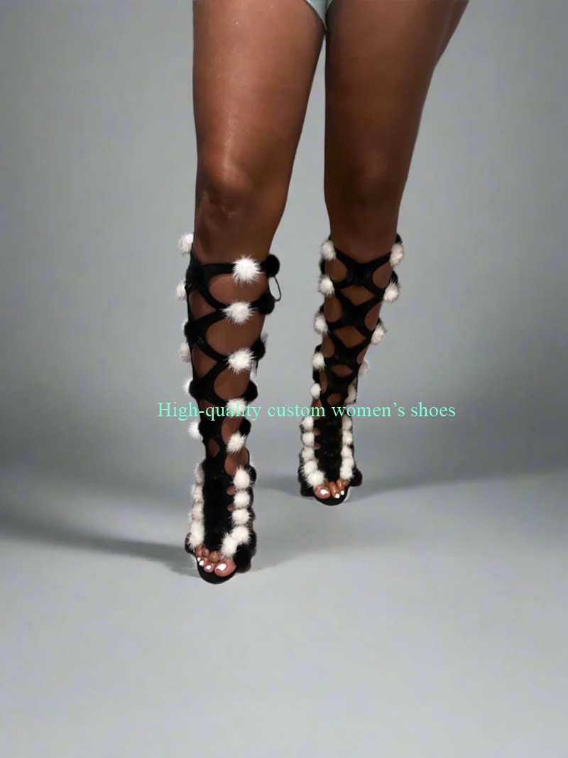 Pointed Toes White Pom-Pom Dec - Crossfit Outfit incelemesi ve fiyatı