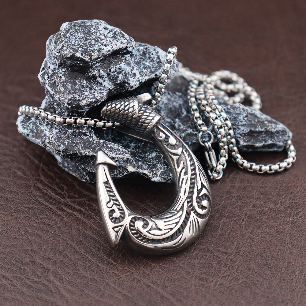 Maui Magic Fish Hook Necklace  - Battle Rope Anchor incelemesi ve fiyatı